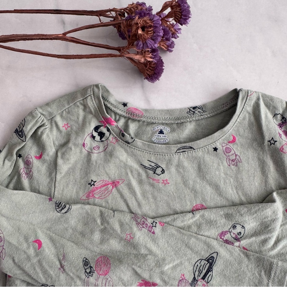 Baby Gap LS shirt size 5T